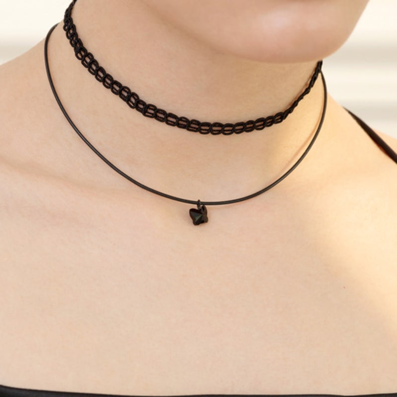 FANTASTIC PLANET butterfly layered choker