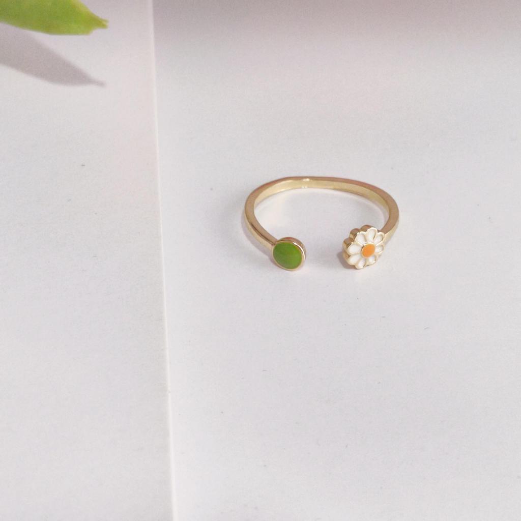 Summer Fresh Daisy Drop Ring: Versatile, Stylish Korean Design for Women
