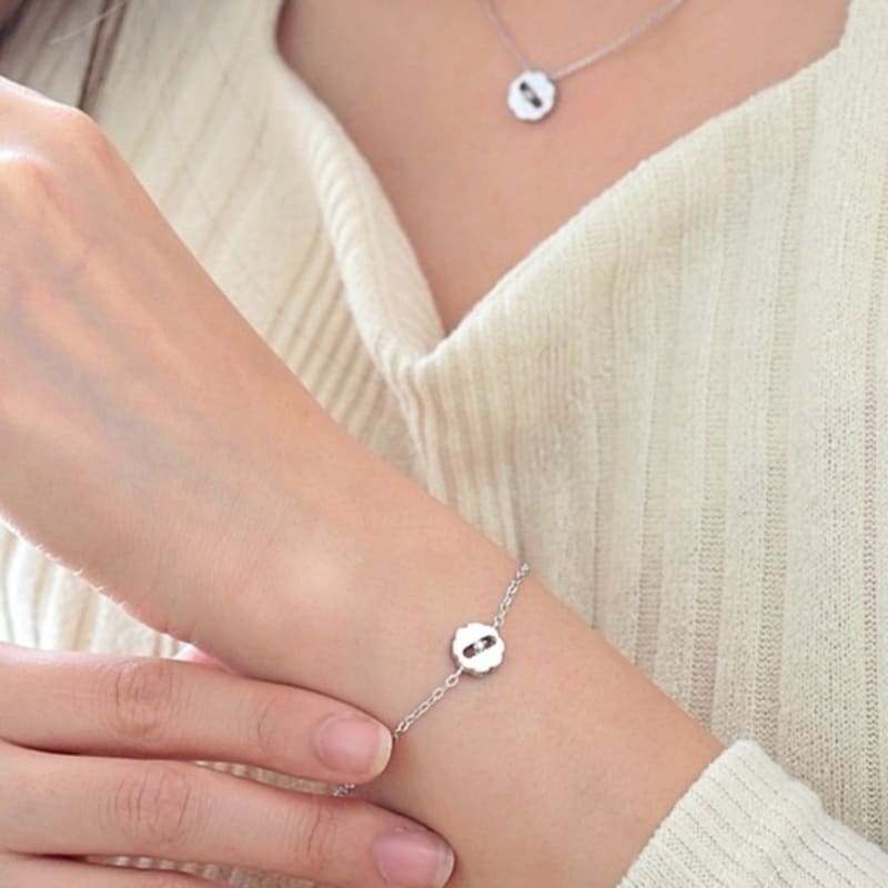 BELLOOGGI Blooming Diamond Bracelet