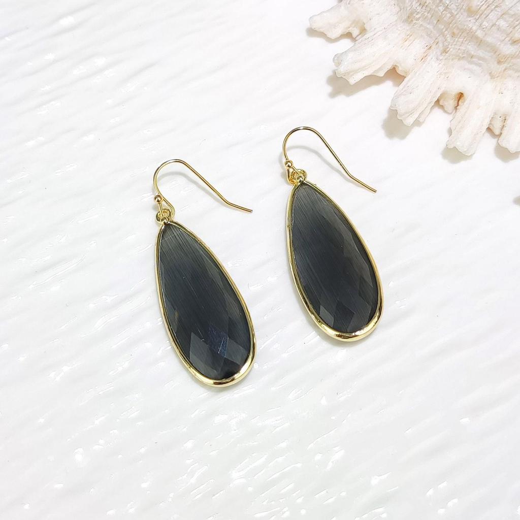 Green Cat's Eye Faceted Teardrop Pendant with Natural Stone and Crystal Earrings