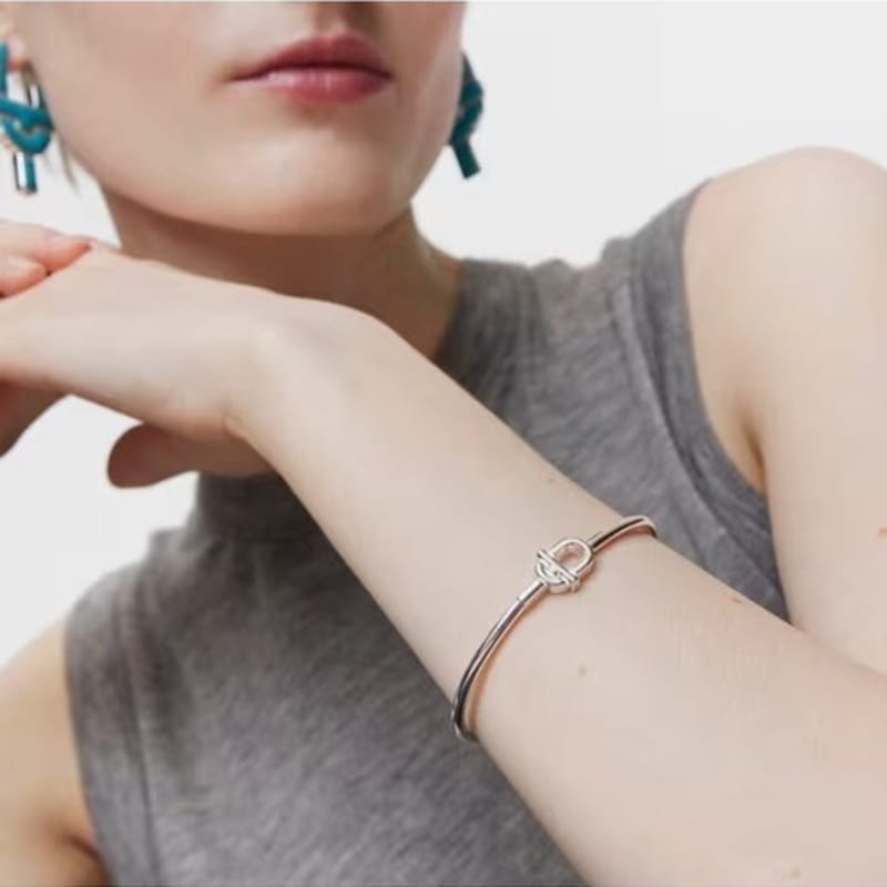 TOUS MANIFESTO Silver Bangle Bracelet / 1004096870