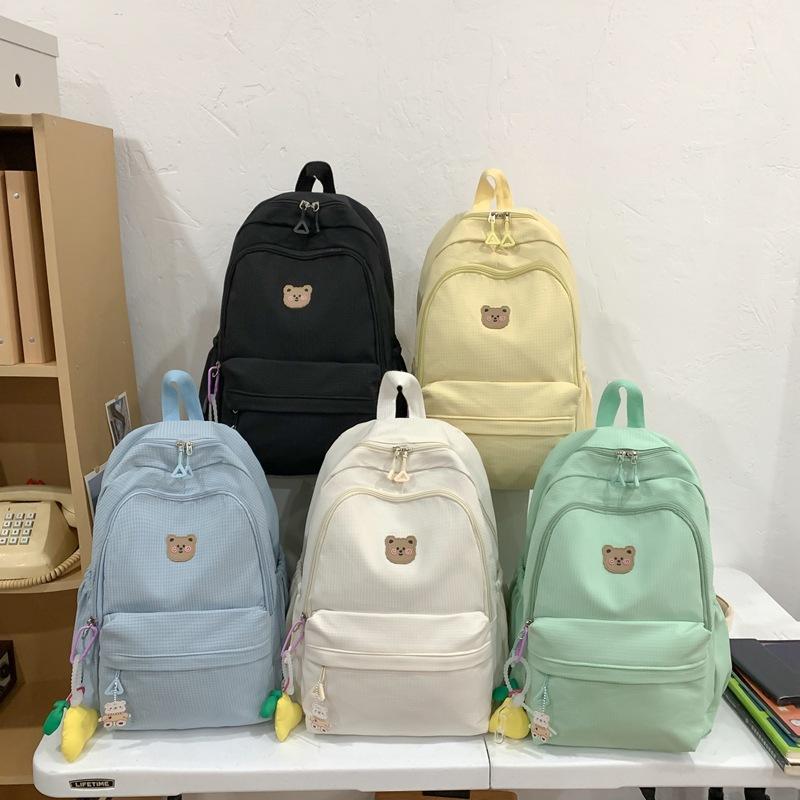 Large-capacity, Lightweight Travel and Casual Backpack for Girls, A Cute and Simple Backpack for Junior High School Students In Korean Style