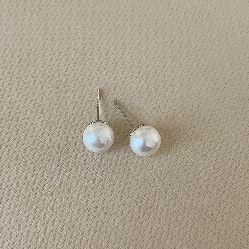 

French Retro Irregular Pearl Stud Earrings Women S Simple High-End Personality Fashion Temperament Versatile Earrings
