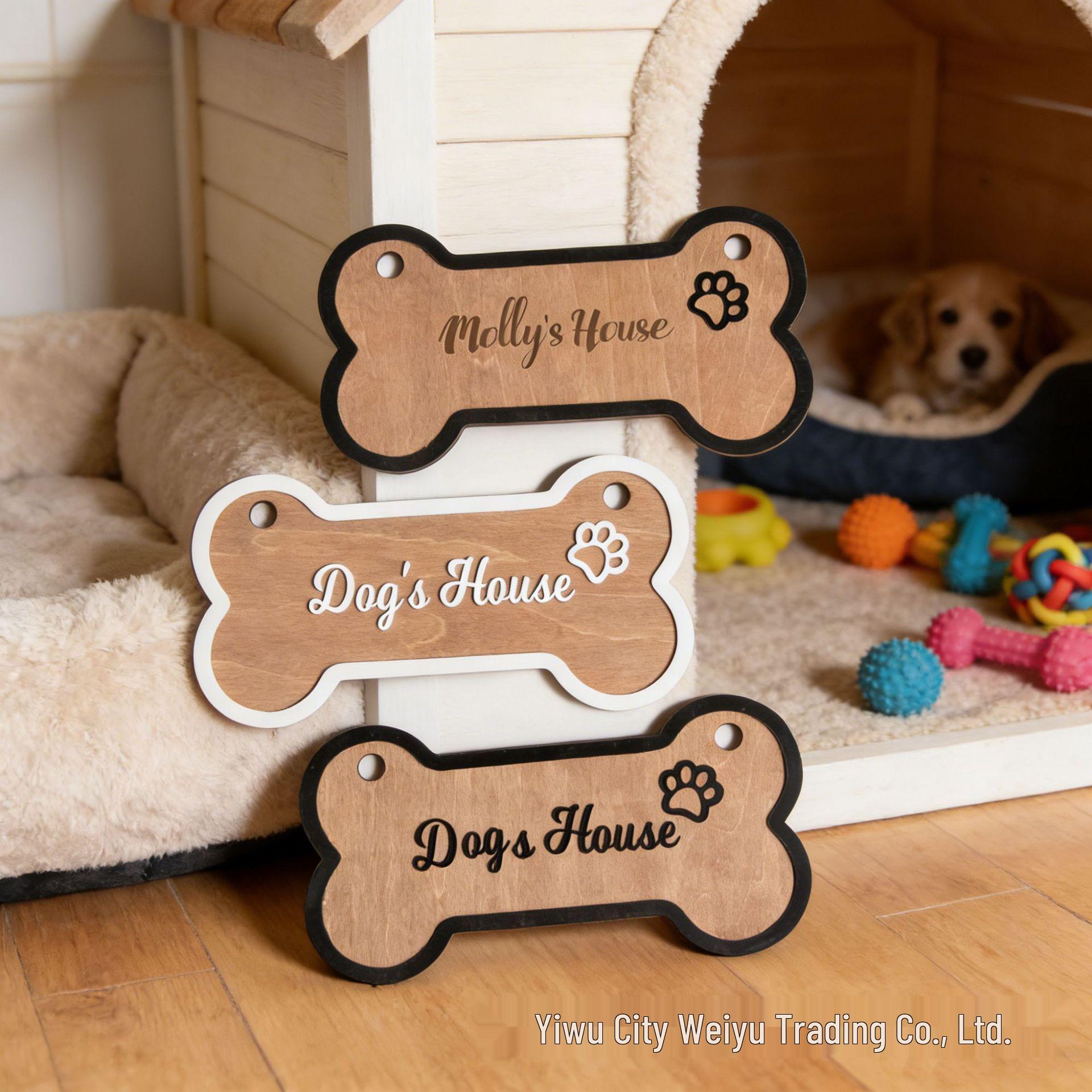 

Personalized Pet Paw & Bone Christmas Tree Ornament чёрный