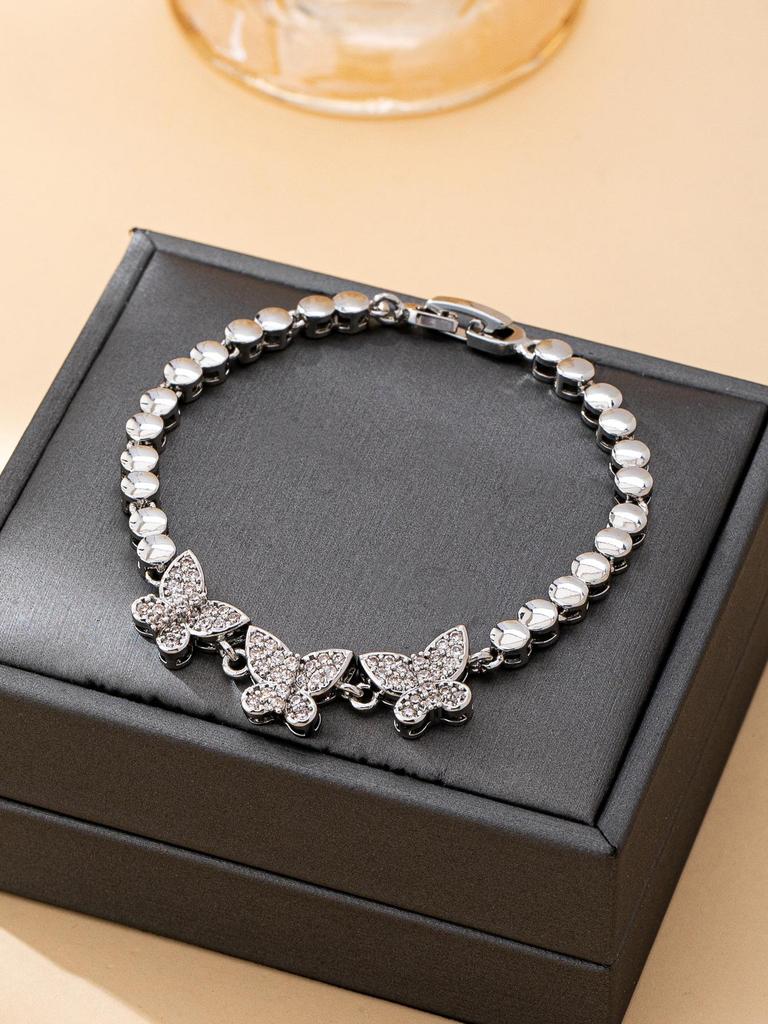 Diamond-Encrusted Butterfly Pendant Gold-Plated Bracelet - Luxury Zircon Design