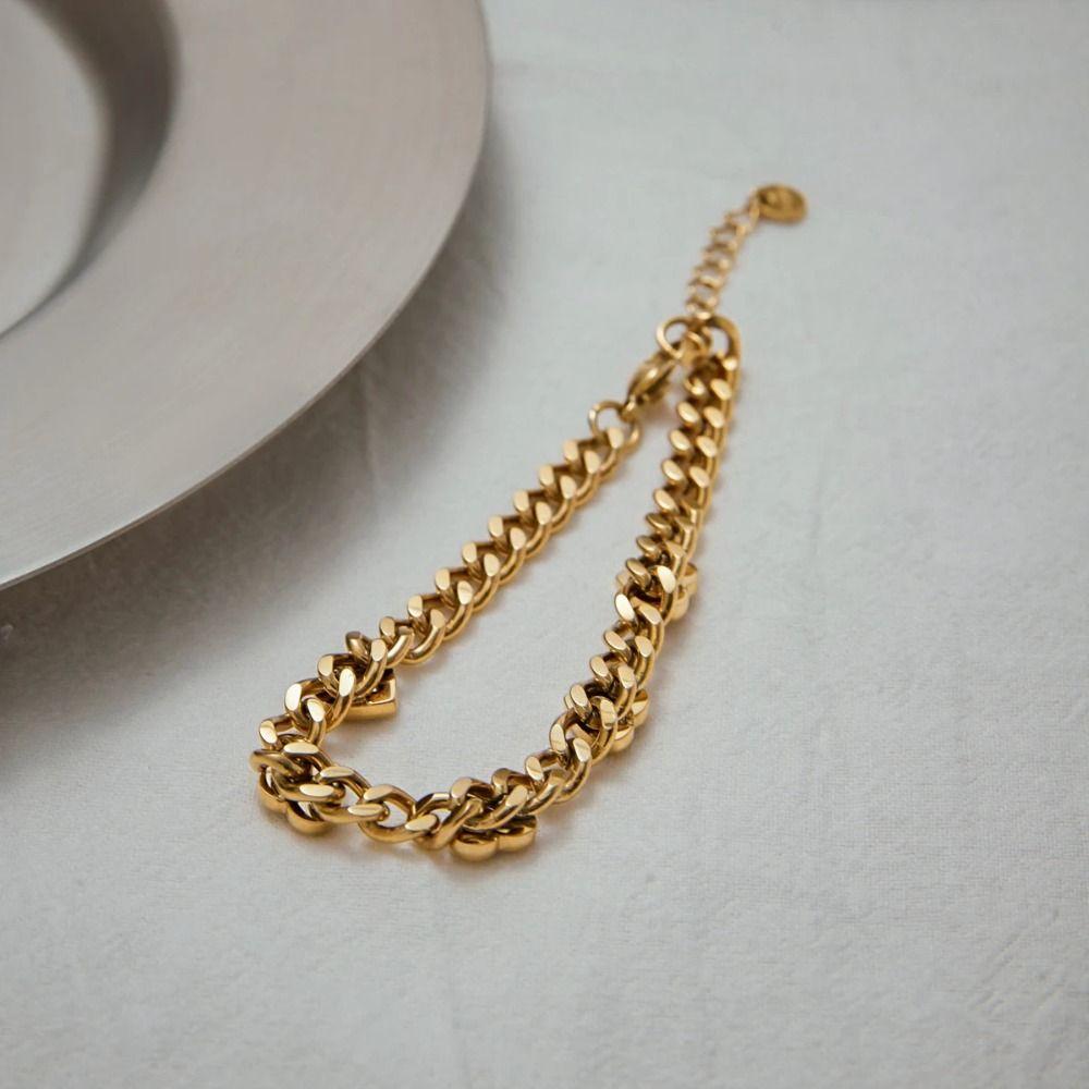 Waterproof Chic Charm Bangle Fashion Hand Chain Non-fading Cuban Bracelet  Hand Accessory