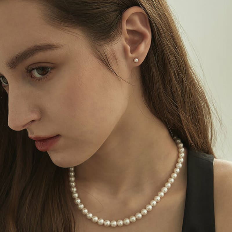 Eigene AAA Akoya Perlenohrringe (4mm / 14 Karat Gold)
