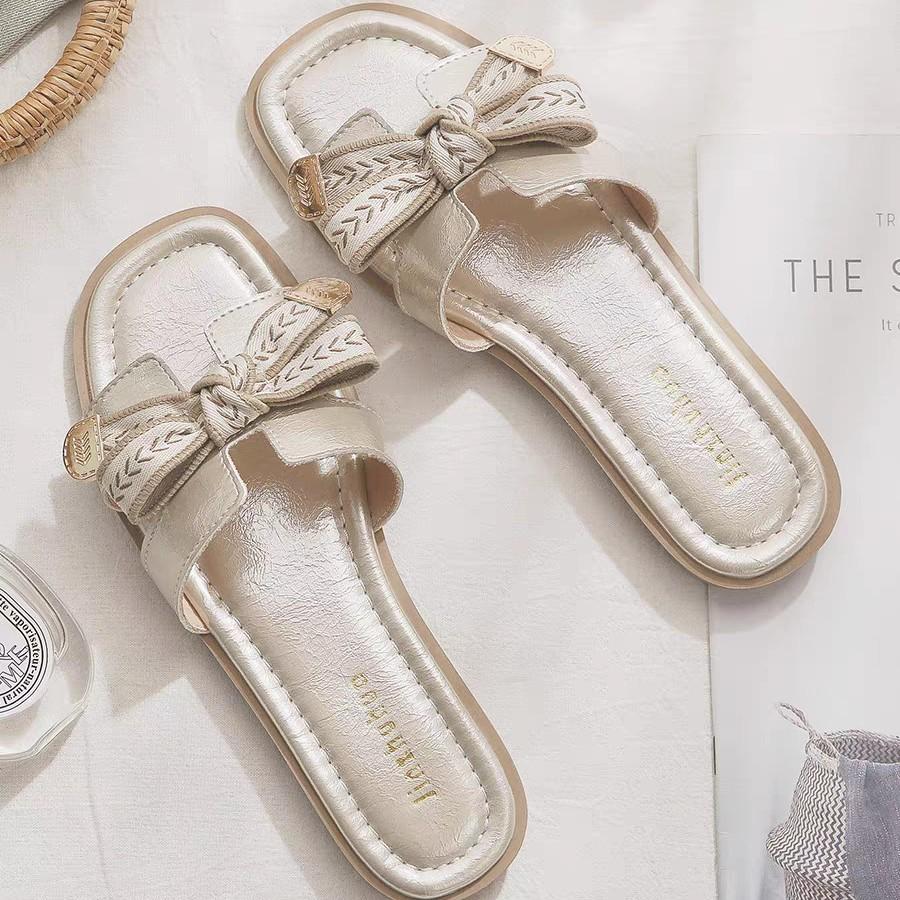 Fairy Style with Skirt French Beautiful Flat-bottomed Small Cool Slippers Female 2025 New Summer Wear Flat-bottomed Cool Slippers