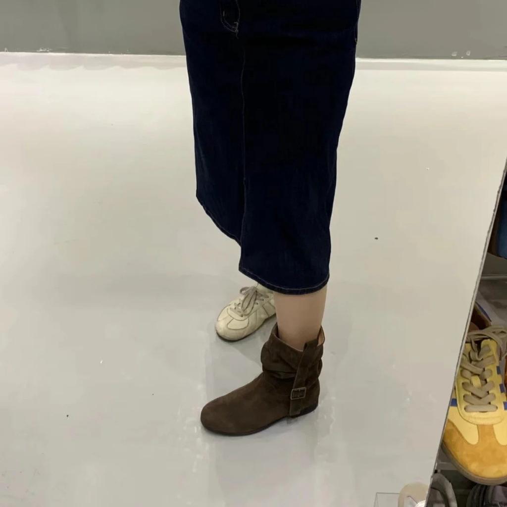 Cowhide version 2025 autumn and winter leather retro niche mid-tube Martin boots women's boots western fashion pile short boots