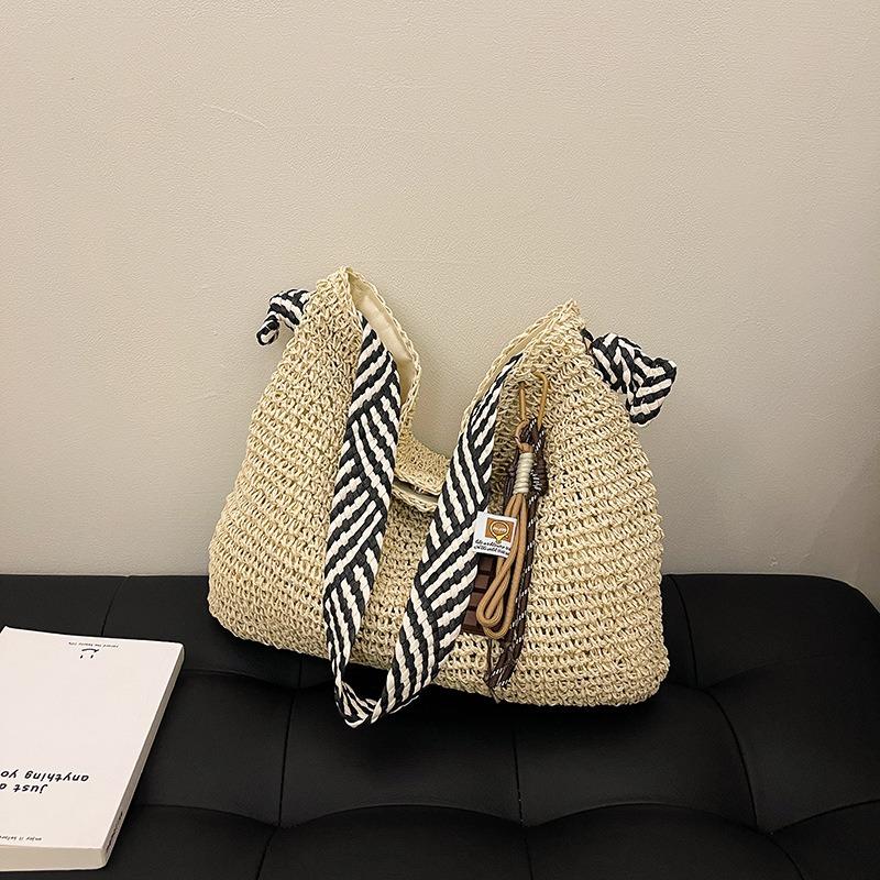 Large Capacity Straw Woven Bag Women's Summer New Vacation Woven Bag Lazy Wind Shoulder Commuter Tote Bag