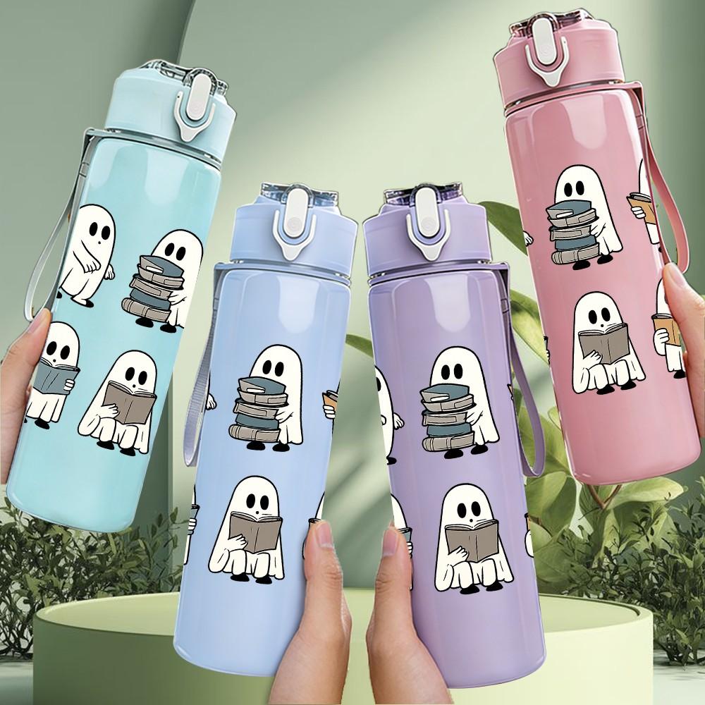 1PC Five Cute Ghosts Halloween 750ml Color Plastic Sports Water Bottle Leakproof Flip Straw Lid Suitable for Sports Office Home Use