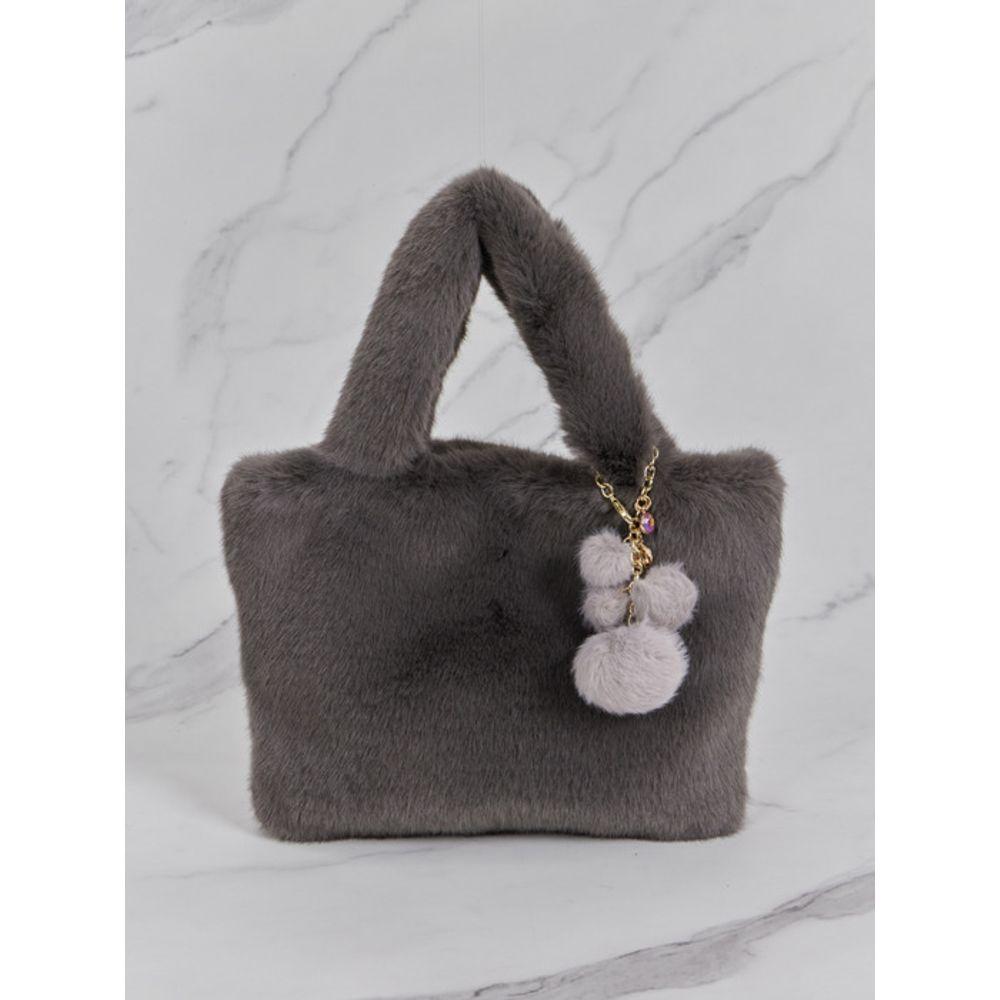 Maia Pelzanhänger B