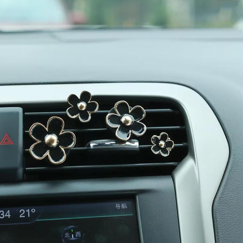 1set Car Air Vent Perfume Clip Cute Cars Aroma Diffuser Creative Girly Auto Interior Decoration