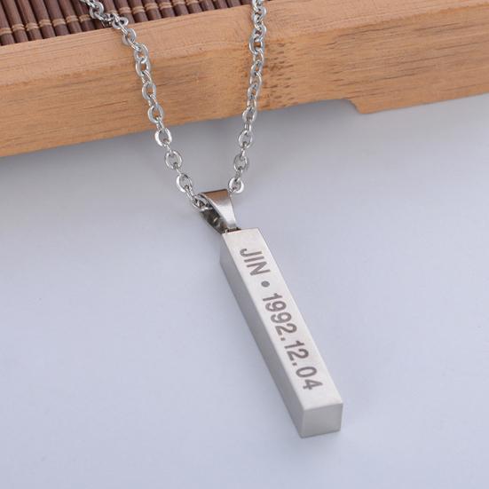 Pendant Necklace Cuboid Aesthetic Bright Luster Geometric Women Men Star Group Member Chain Necklace Jewelry Decoration Gift for Fans