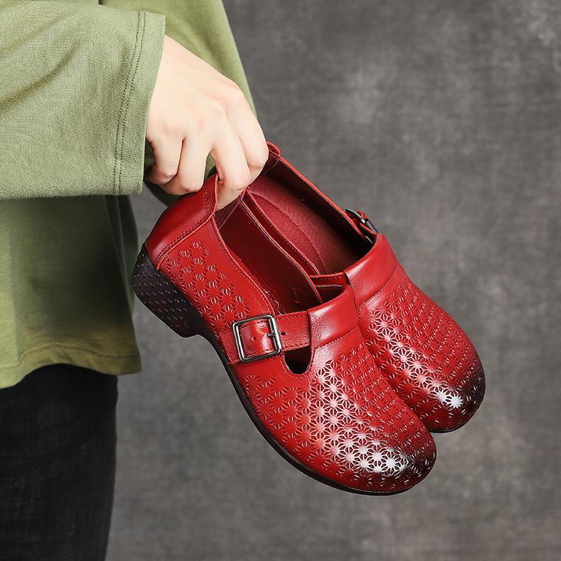 Genuine Leather Women Flat Shoes Thick-soled Loafers Retro Hollow Breathable Designer Shoes  Beef Tendon Soft-soled Women Shoes