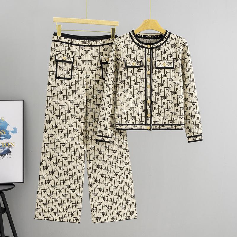 Women s Slimming Knit Cardigan Wide-Leg Pants Two-Piece Set for Spring Autumn One Size