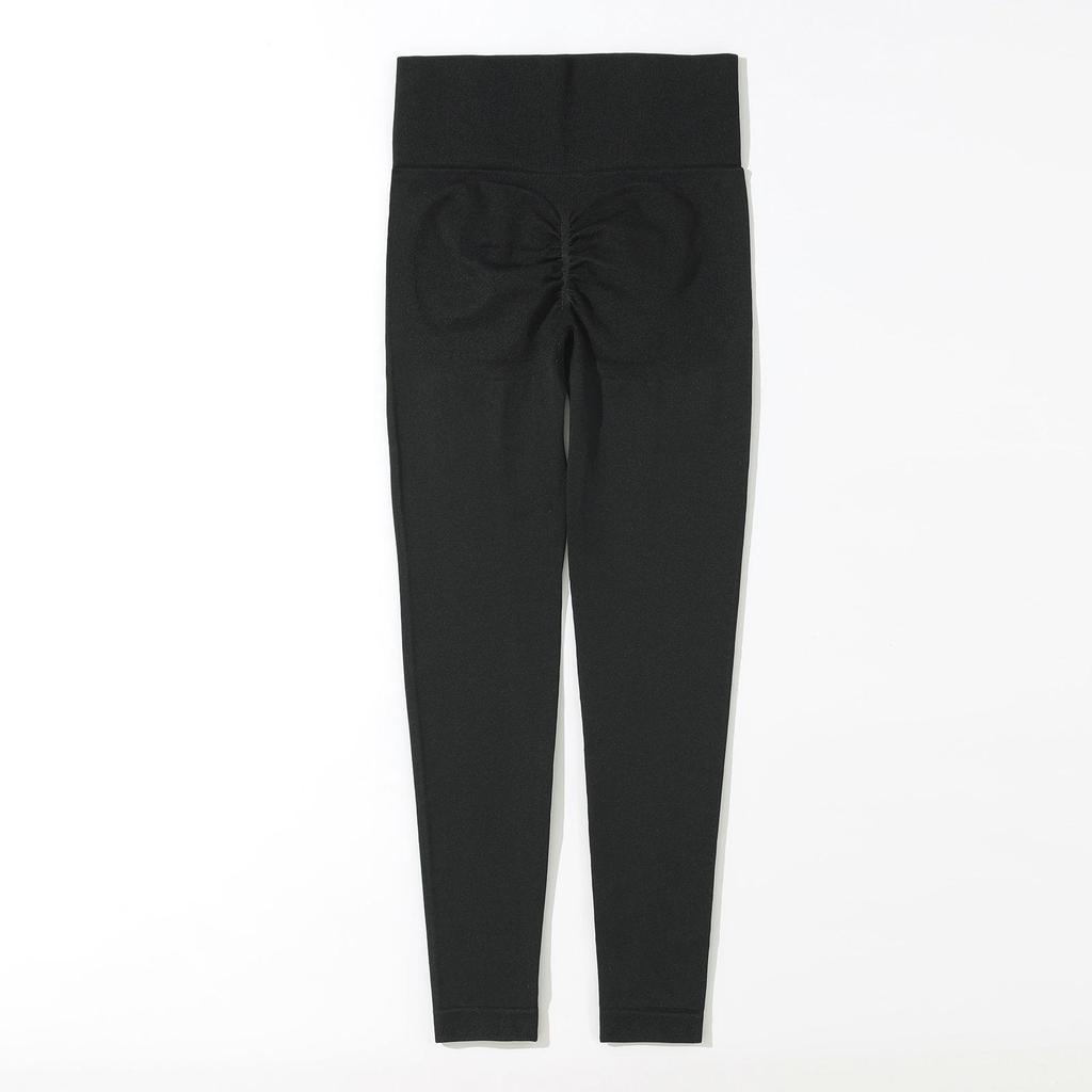 Seamless European and American Yoga Set: Women's Sports Bra & High-Waisted Pants with Long Sleeves