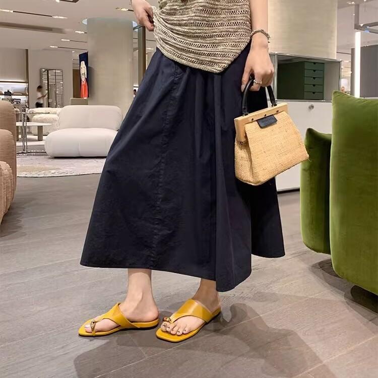 2025 Summer New Flat-bottomed Beach Cover Toe Small Cool Slippers Wear Fashion Casual Versatile Slippers Women's Shoes