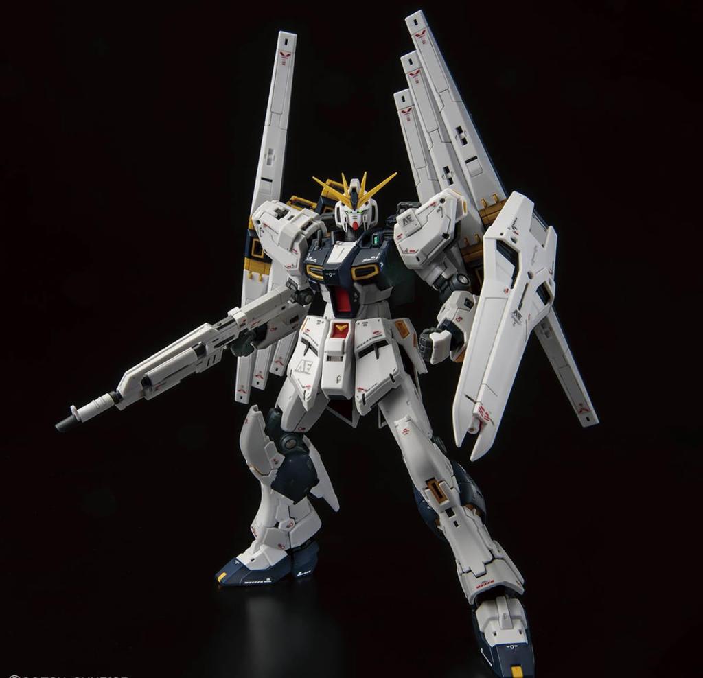 BANDAI SPIRITS RG Mobile Suit Gundam: Char's Counterattack Nu Gundam (Double Fin Funnel Equipped Type) 1/144 Scale Pre-Colored Plastic Model