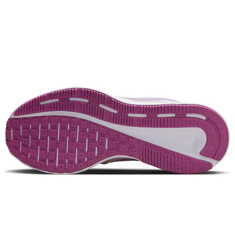 Nike Women's Run Swift 3 Running Shoes