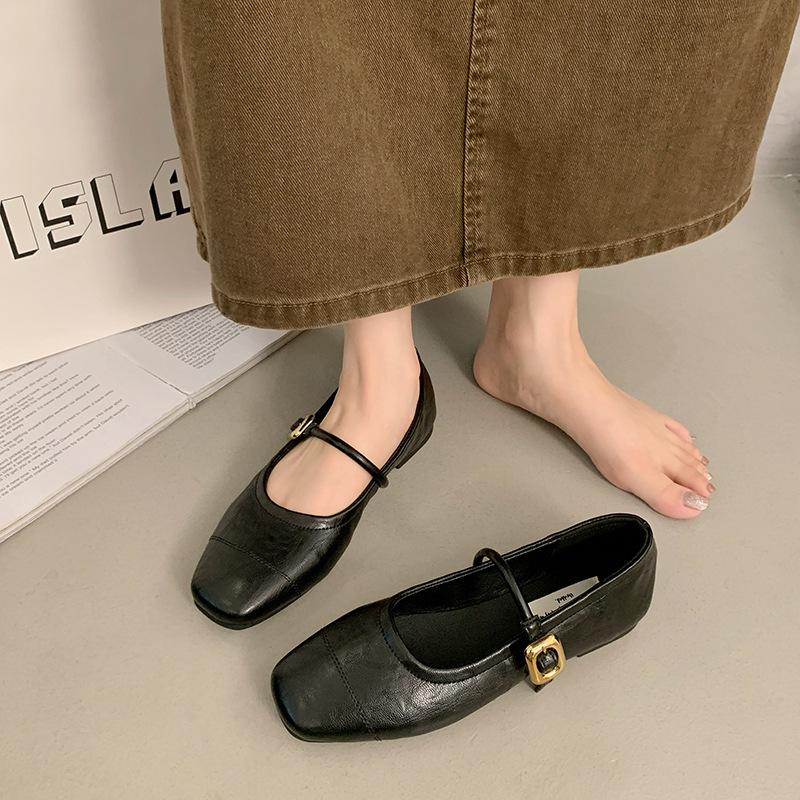 2025 spring new square head light mouth thick heel single shoes one word buckle French retro Mary Jane shoes women's shoes