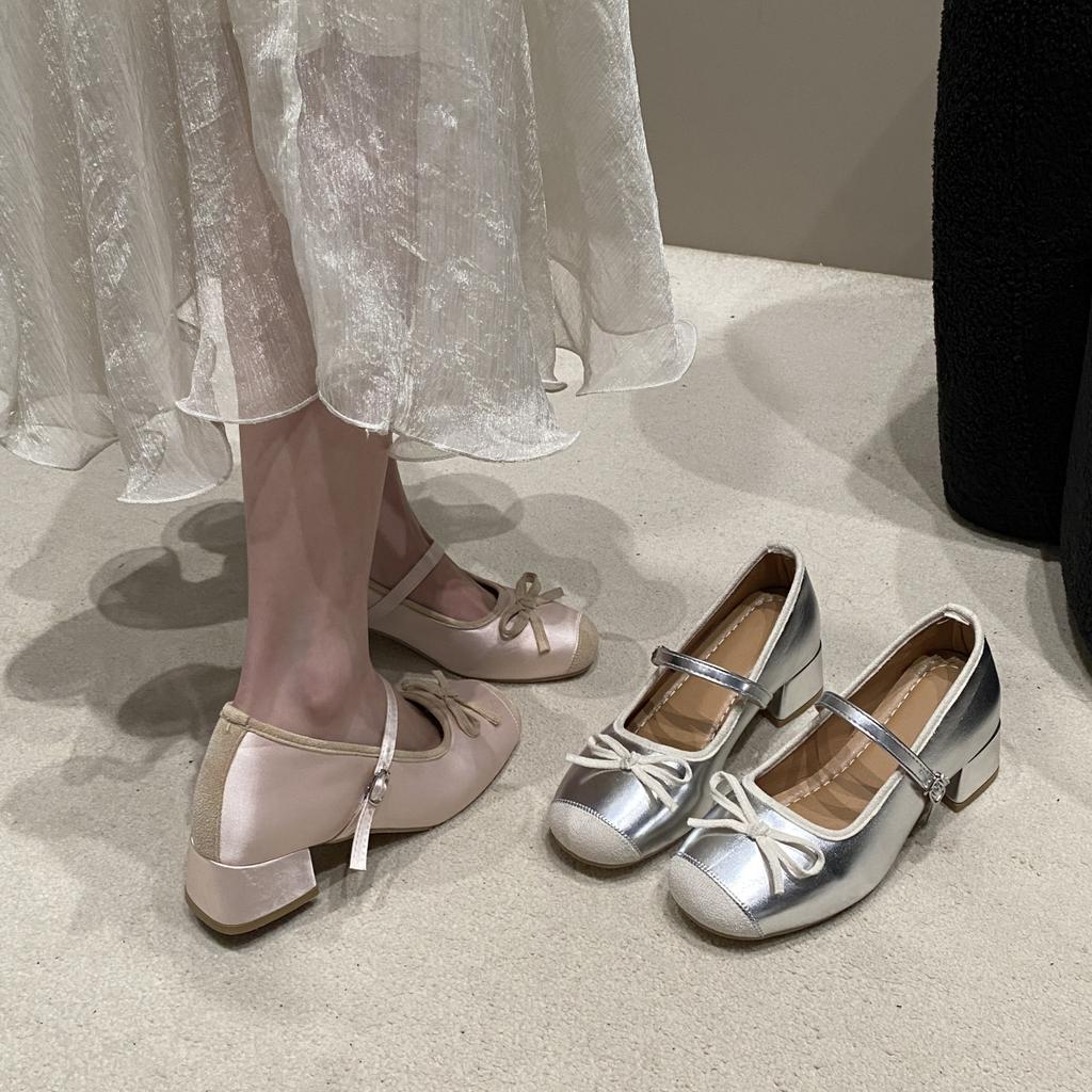 2025 New Mary Jane Shoes French Spring and Summer Light Mouth Skirt Wind Ballet Round Head Silver Year Flat Single Shoes Women