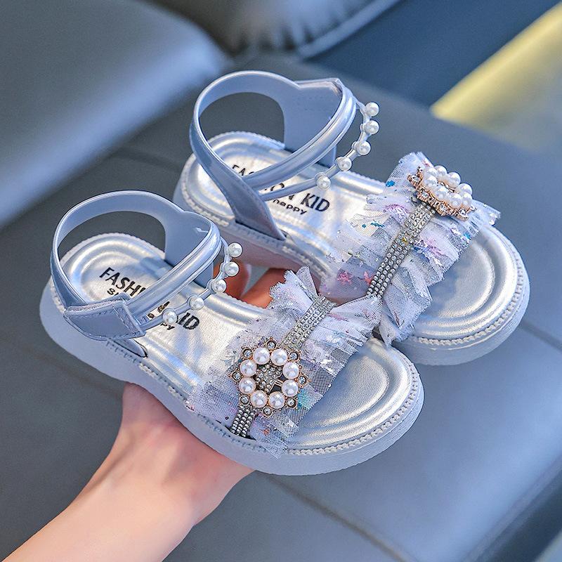 2026New summer girls' shoes, princess sandals for little girls, stylish soft-soled beach shoes for toddlers and older children