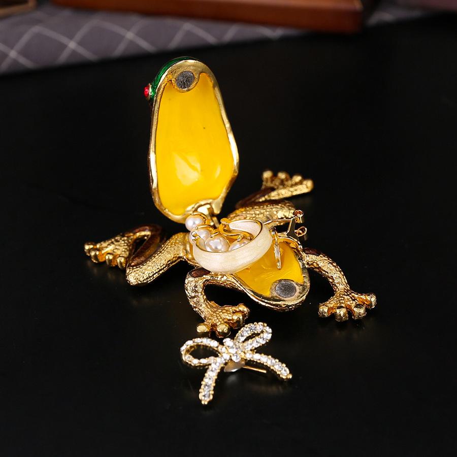 Light Luxury Retro Frog Jewelry Box Earrings Necklace Jewelry Storage Box Magnetic Flip Dust-proof Jewelry Box Crafts
