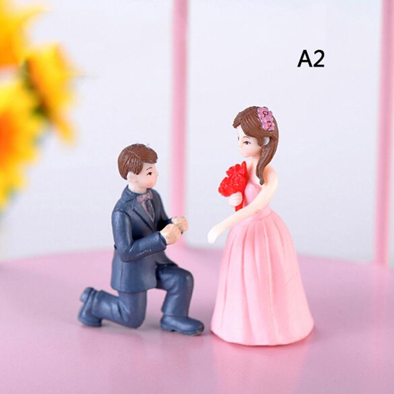 1pair Lovers Snowman Couple Statue Resin Craftwork Garden Miniature Micro Landscape Festival Atmosphere Maison Christmas Statue