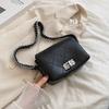 Popular new diamond embroidery thread chain small square bag texture fashionable casual mobile phone small square bag