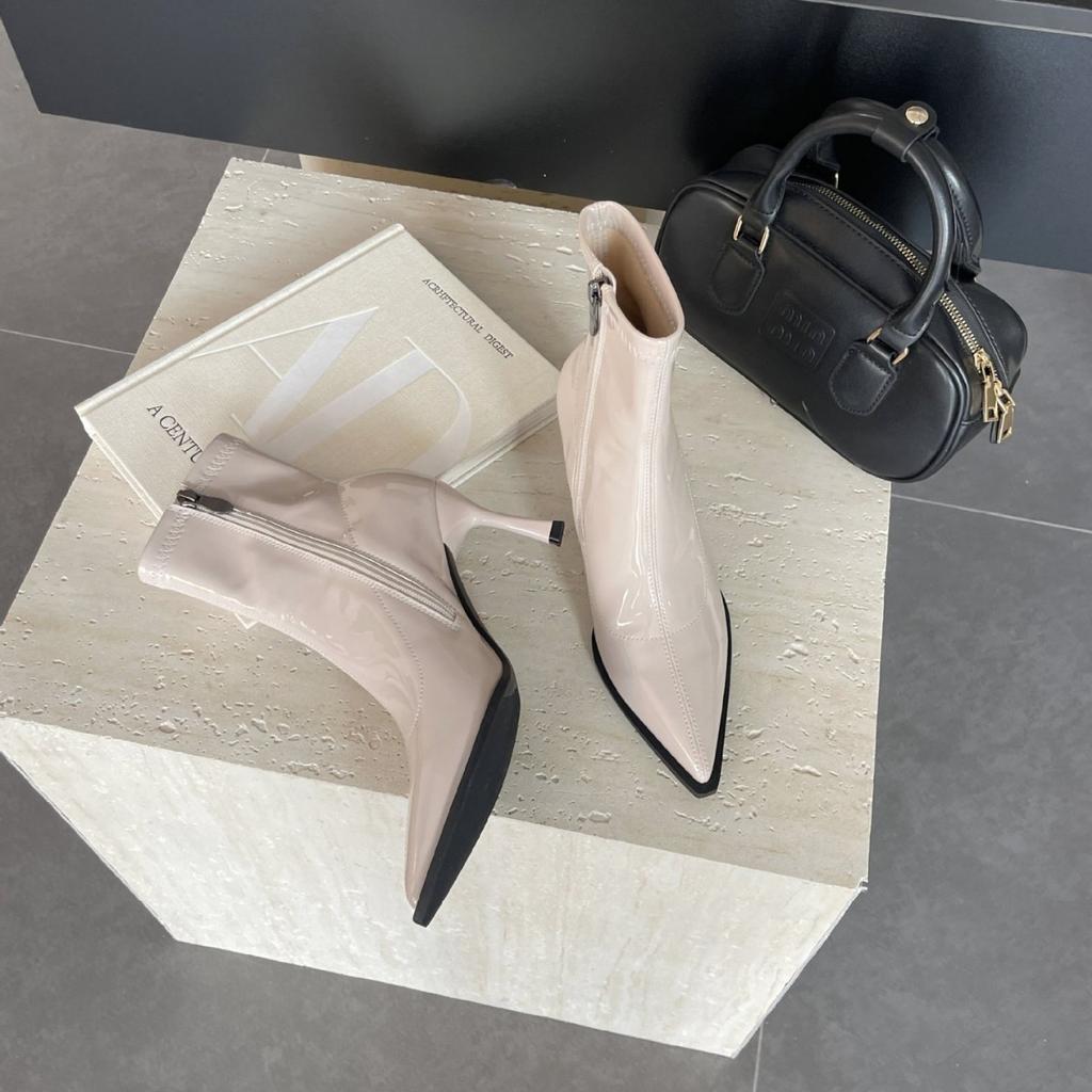 2025 new pointed thin high heel side zipper patent leather low tube received Martin thin women's short boots