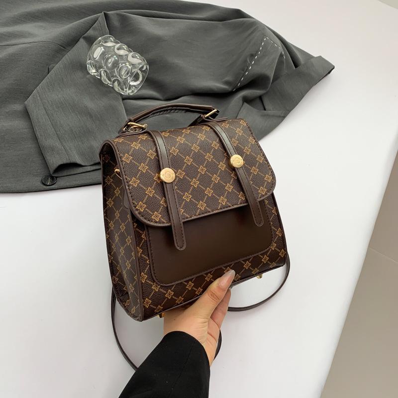 Large capacity Korean backpack female 2025 beautiful personalized backpack female ins design sense niche student schoolbag