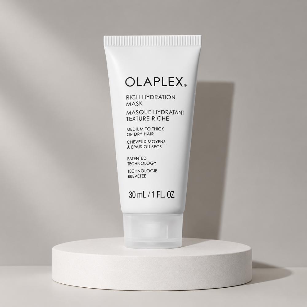 OLAPLEX Maschera Idratante Ricca per Capelli - Trattamento Intensivo per il Miglioramento e il Rafforzamento dei Capelli Danneggiati, Trattamento Capelli da Salone a Casa