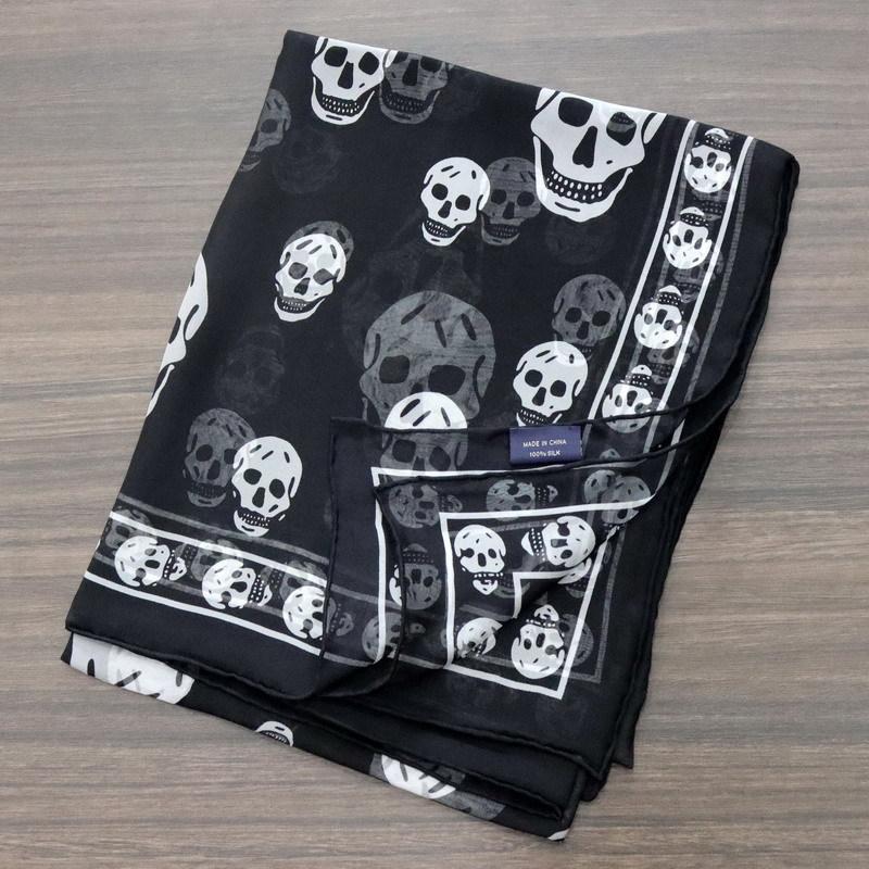 140*140Cm Real Silk Square Scarf For Women Classical Skull Printed  Silk Scarves Summer Ladies Fashion Light Headscarf