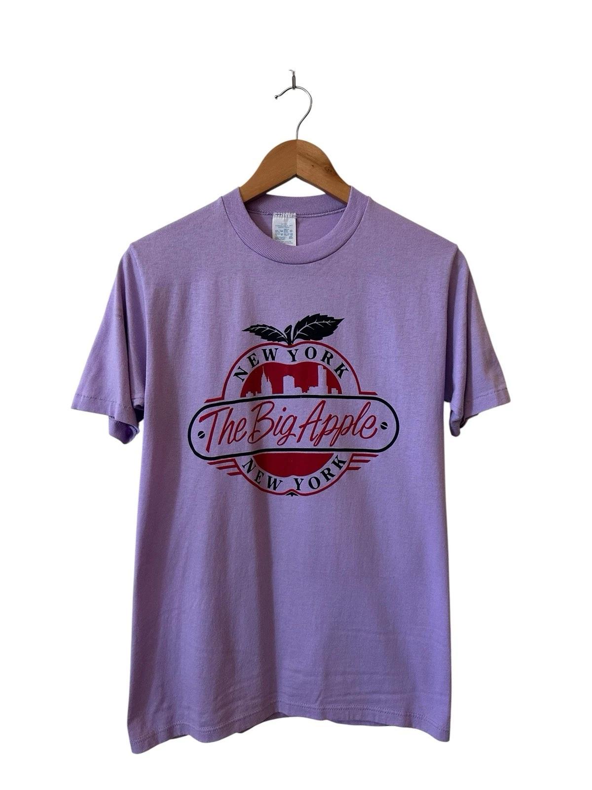 

Vintage New York City T Shirt Men’s Small Big Apple 90’s Violet USA 2XL