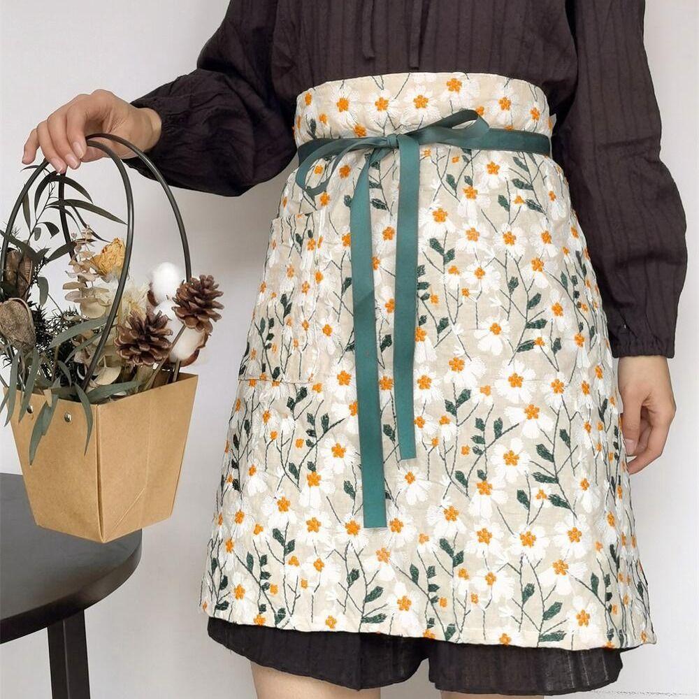 

Daisy Embroidery Waist Apron with Pockets Cooking Apron Half Skirt Kitchen Apron Home зелёный