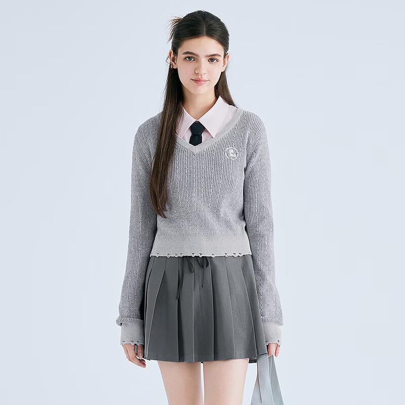 LED'IN 2025 Spring V-Neck Heart Pattern Knit Sweater