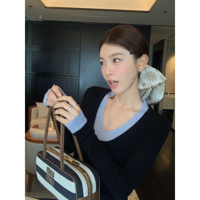 Chic fake two-piece splicing design sense knitted sweater spring and autumn casual slim and thin contrasting color long-sleeved top women