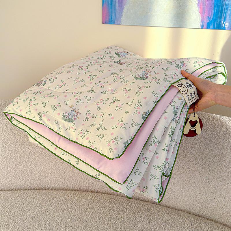 Cartoon Printed Wrinkled Yarn Summer Quilts Cozy Single and Double Air-Conditioned Quilt Cooling Breathable Home Soft Bedspread