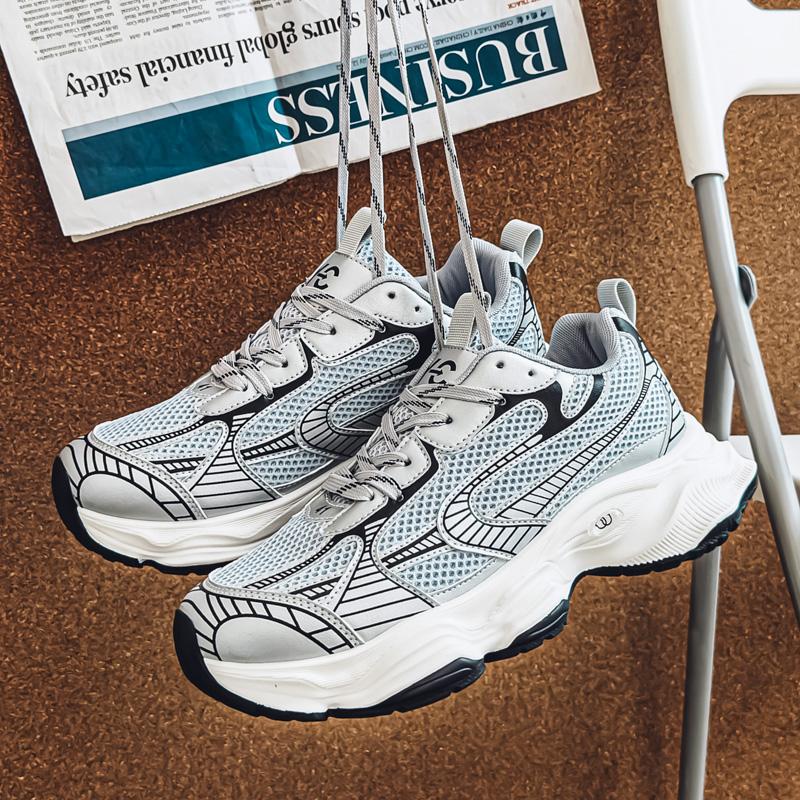 New Fashion Men's Four Seasons Comfortable Thick Sole Shoes Students Male Boys Trending Soft Sole Breathable Casual Running Sneakers