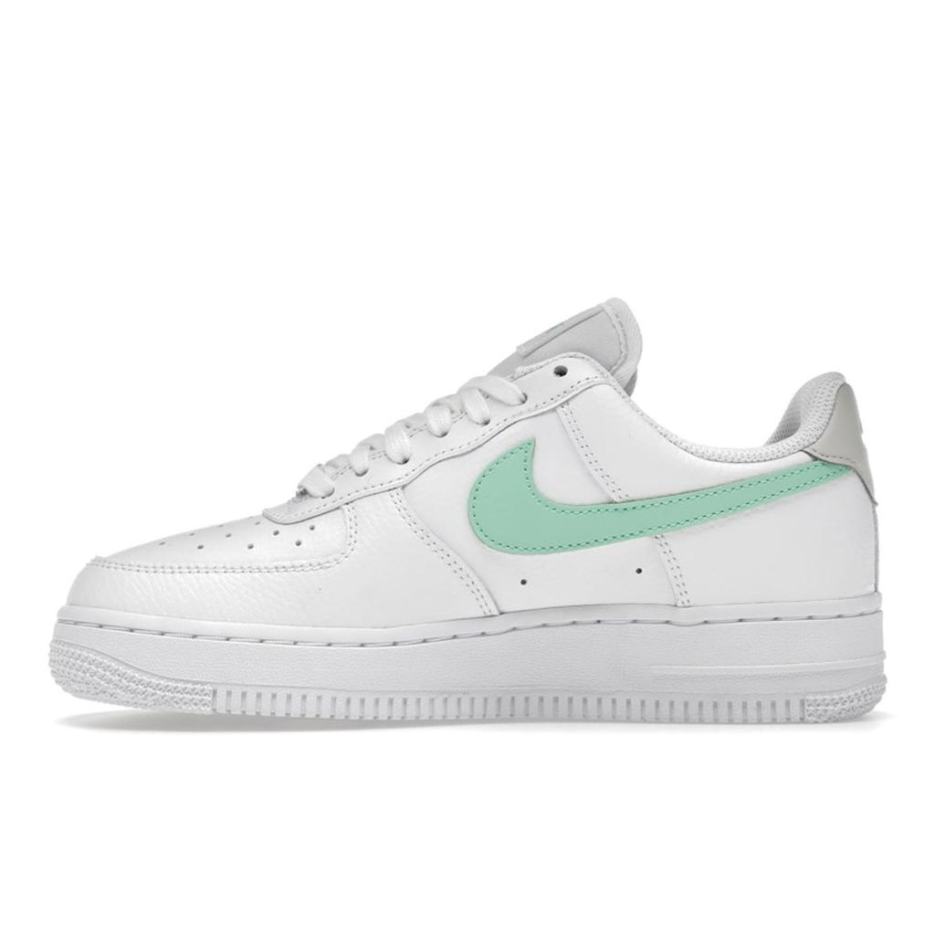 Nike  Air Force 1 07 White Green Glow Women Sneakers Light-Bone 315115-164