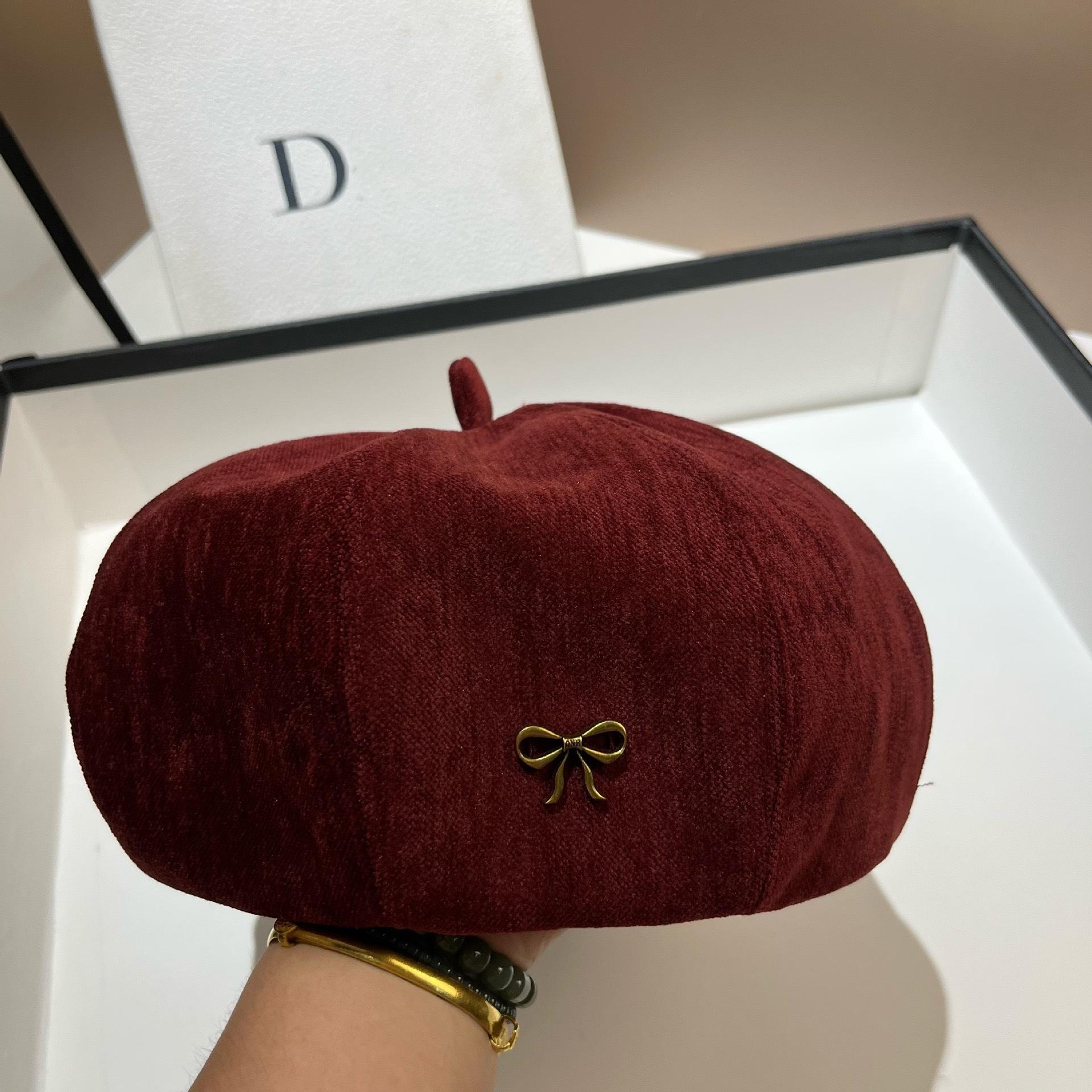 

2025 новые женские береты весенне-осенние модели показывают лицо маленькой осенне-зимней шляпы-тыквы коричневой шляпы художника корейской шляпы с бадьяном M（56-58cm） красный