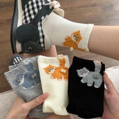 1 Pair Breathable Cat Middle Tube Socks Cartoon Cute Cat Plush Balls Polyester Cotton Socks Novelty Gifts For Cat Lovers