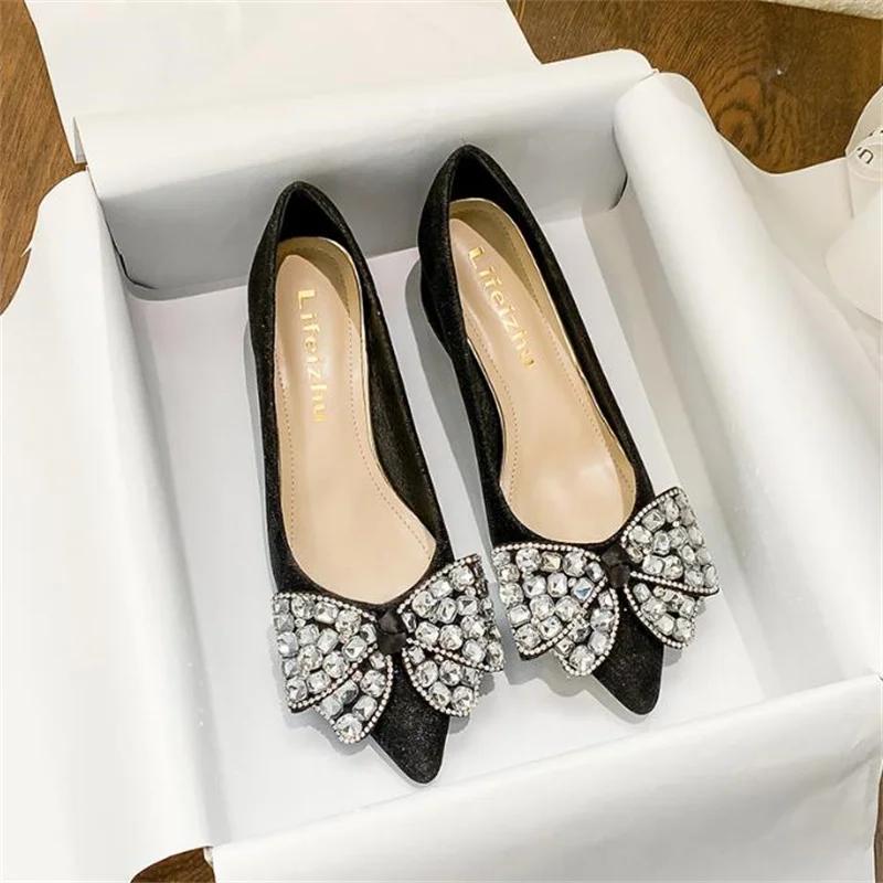 Tacones Altos de Mujer con Pedrería Punta Fina Tacón Grueso Zapatos de una Sola Pieza Zapatos de Fiesta Oficina Boda Talla Grande 35-43 Zapatos de Mujer