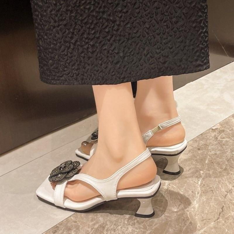 Fashion Fashion Temperament Woman Shoes Summer New Square Toe Heels Simple Retro Women's Sandals Comfort Versatile Women's Heels Sandals