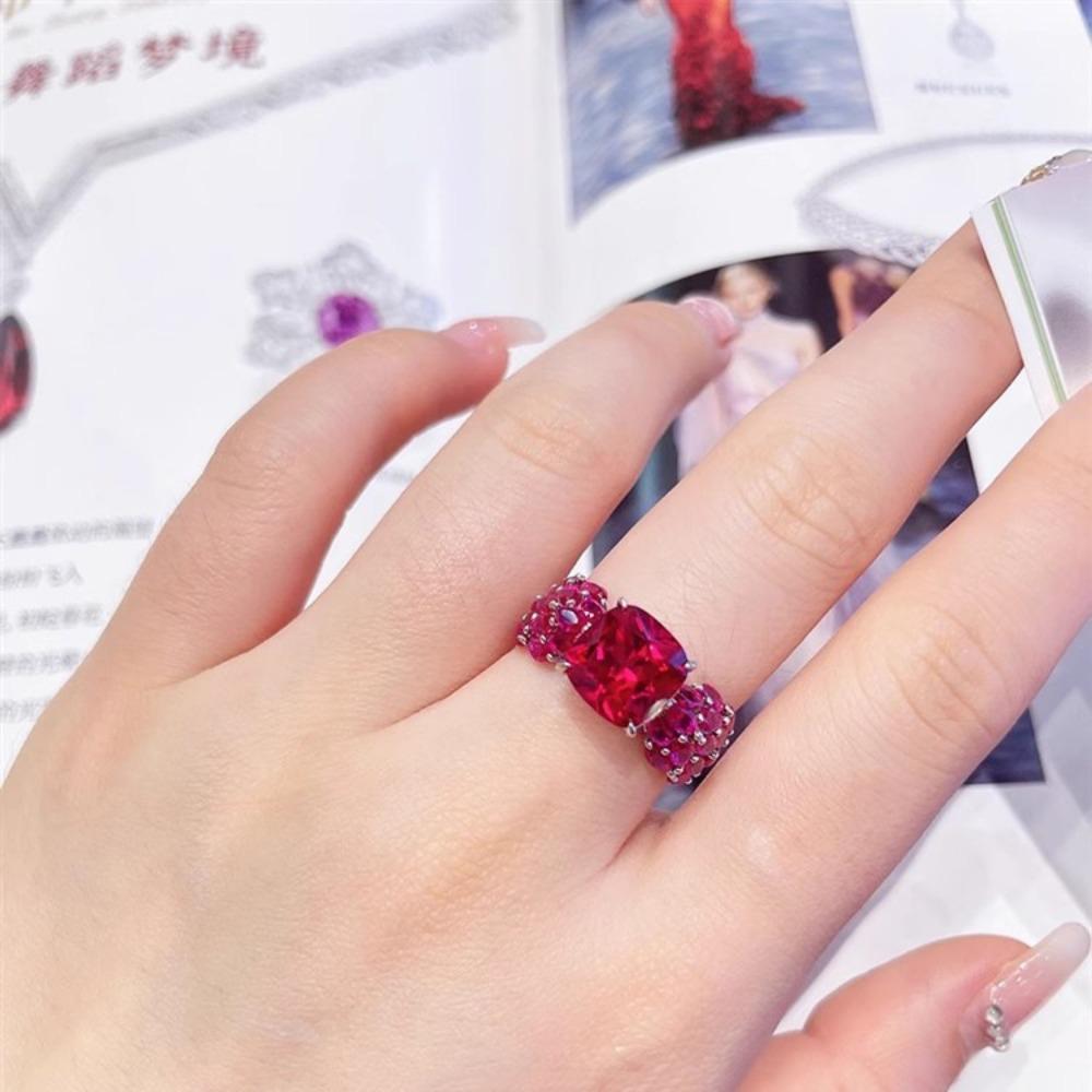 Vintage Princess Cut Red Spinel Ring for Women with High Carbon Diamonds and Blue Spinel Elegant Jewelry