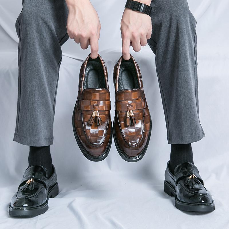 European Station Men Business Tassel Shoes Black Brown Bright Leather Classic Business Office Dress Shoes Business Banquet Shoes