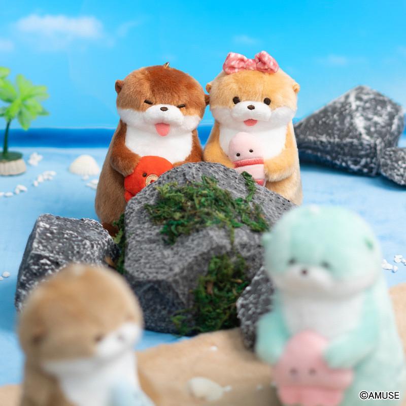 Holding Little Otter Fish Shrimp Octopus Standing Posture Cartoon Keychain Doll