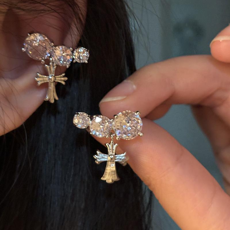 Серьги-подвески с круглым крестом из циркона, милый и крутой стиль без проколов, клипсы на хрящ уха, серьги.