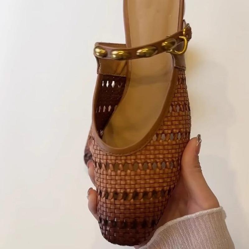 New temperament woven hollow sandals flat bottom round head with slippers outer wear bag head half slippers